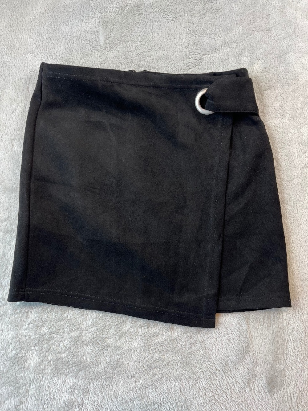Forever 21 Black Faux Suede Wrap Mini Skirt sz S Sophisticated Minimalist